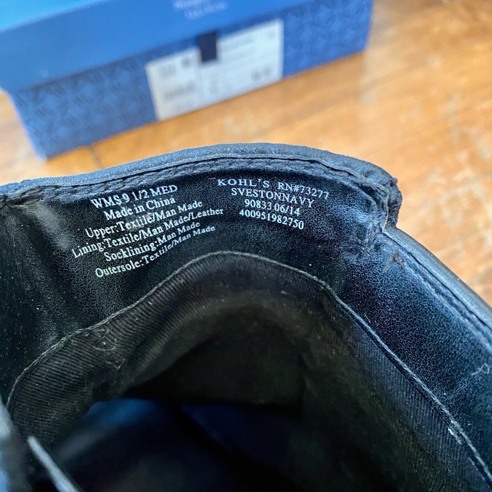 Simply Vera | EUC Sveston Navy Peep-Toe Bootie - Picture 6 of 7